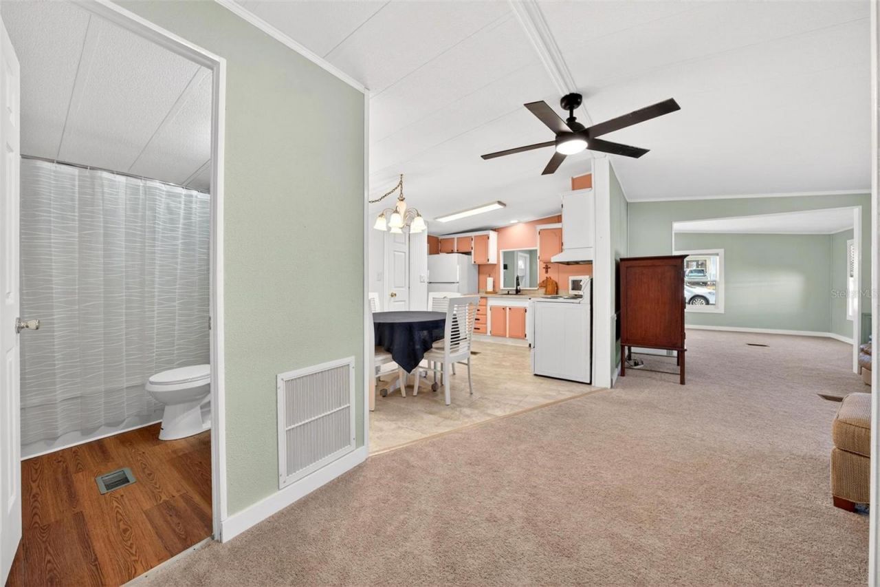 516 Jason Drive, Lady Lake, FL 32159 Photo