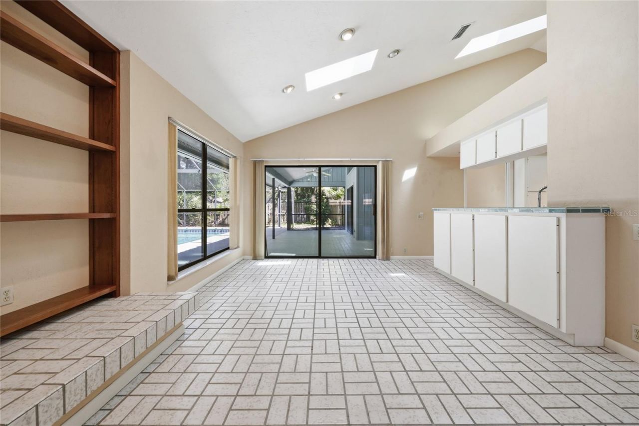 2408 NW 14th Place, Gainesville, FL 32605 Photo