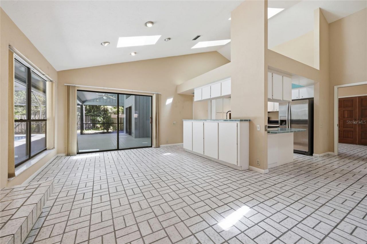 2408 NW 14th Place, Gainesville, FL 32605 Photo