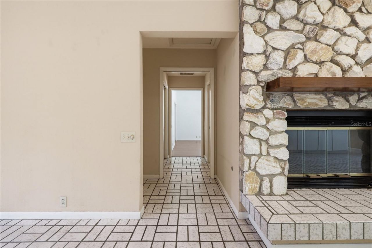 2408 NW 14th Place, Gainesville, FL 32605 Photo