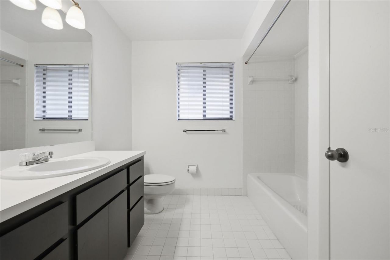 2408 NW 14th Place, Gainesville, FL 32605 Photo