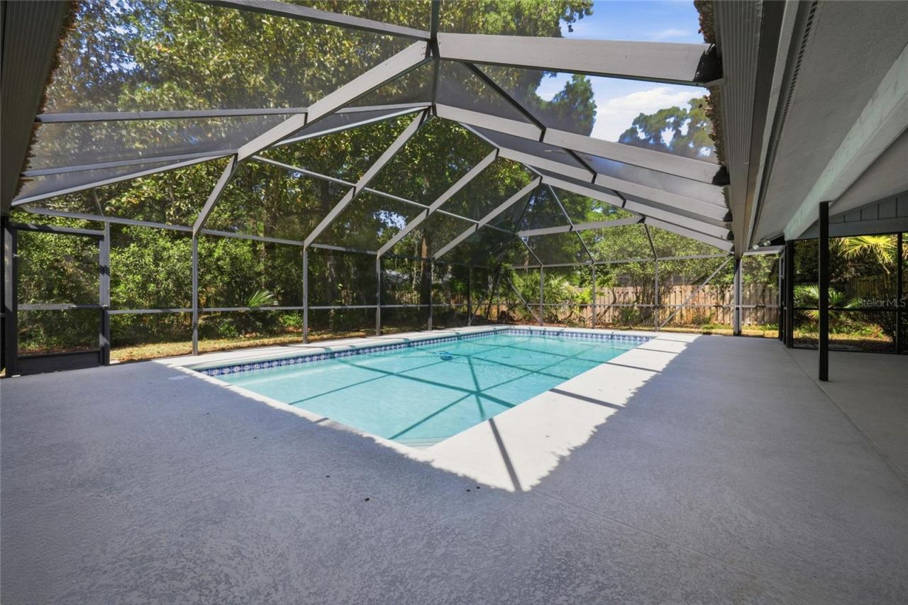 2408 NW 14th Place, Gainesville, FL 32605 Photo