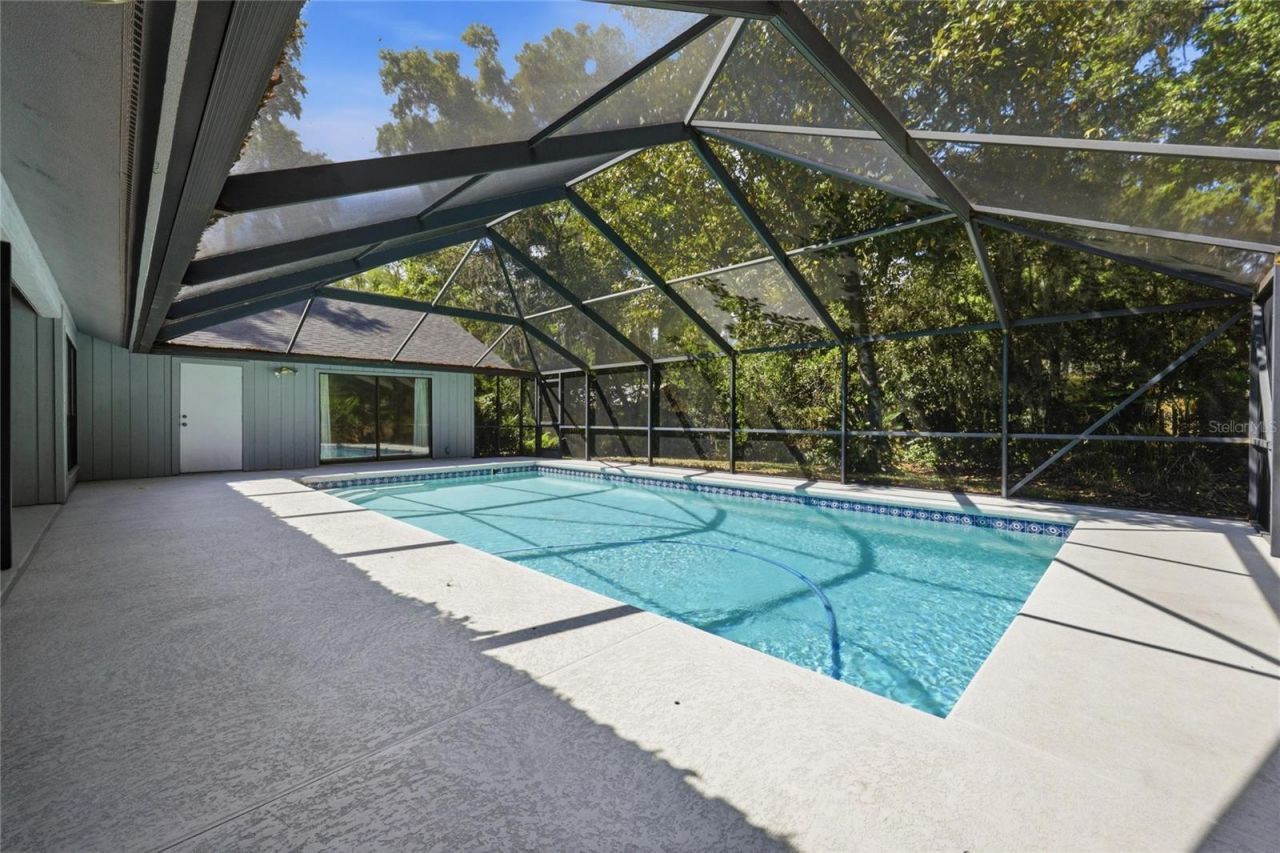 2408 NW 14th Place, Gainesville, FL 32605 Photo