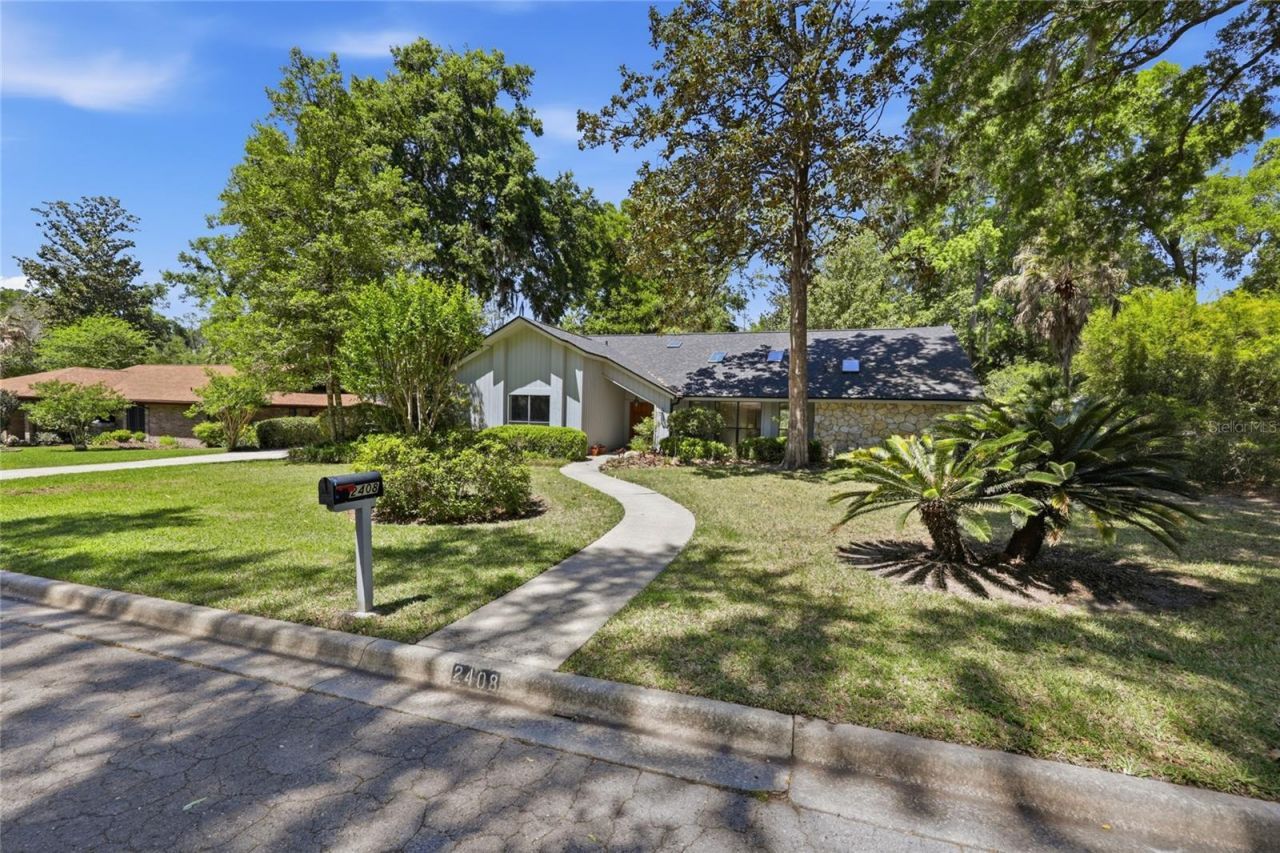 2408 NW 14th Place, Gainesville, FL 32605 Photo