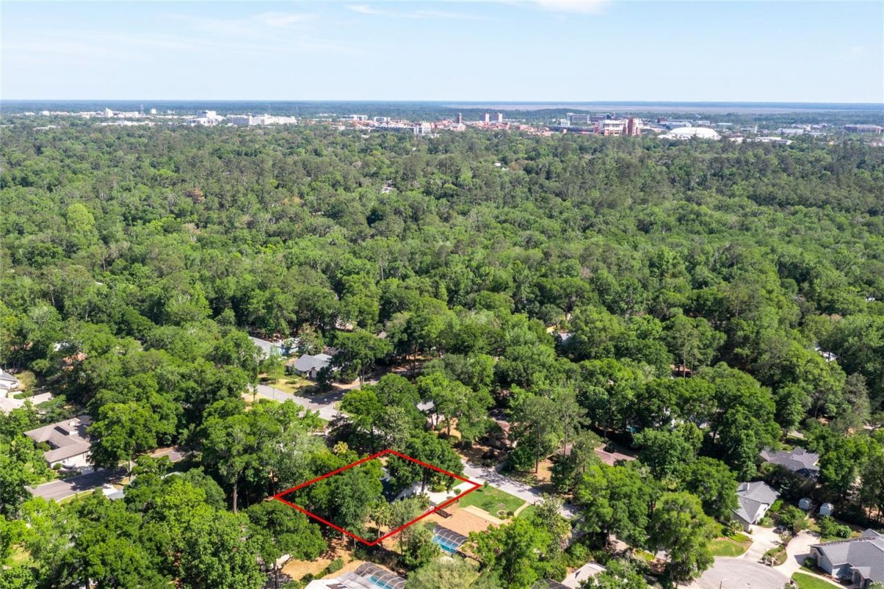 2408 NW 14th Place, Gainesville, FL 32605 Photo