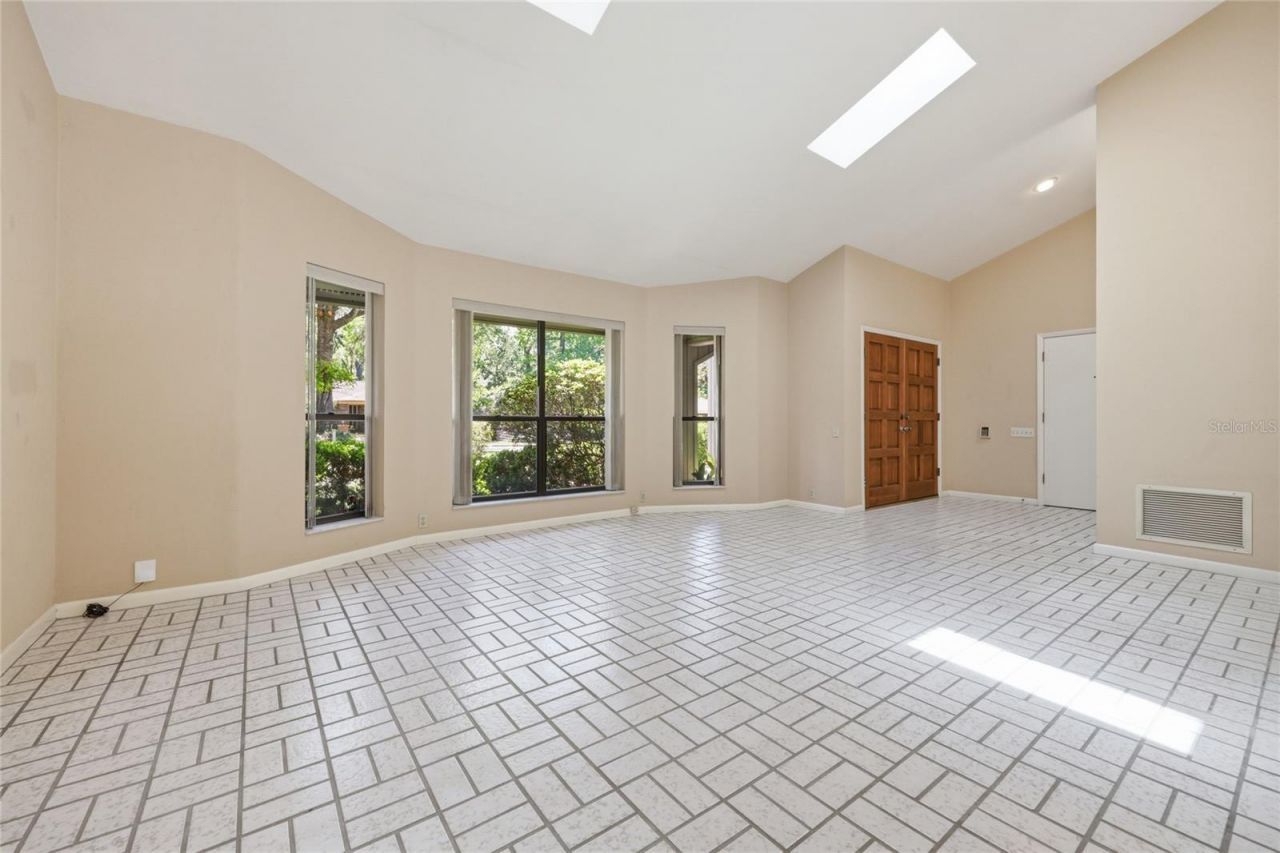 2408 NW 14th Place, Gainesville, FL 32605 Photo