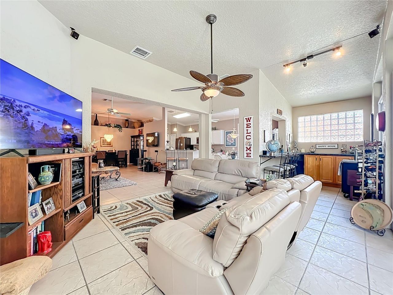 233 Hanging Moss Circle, Lake Mary, FL 32746 Photo