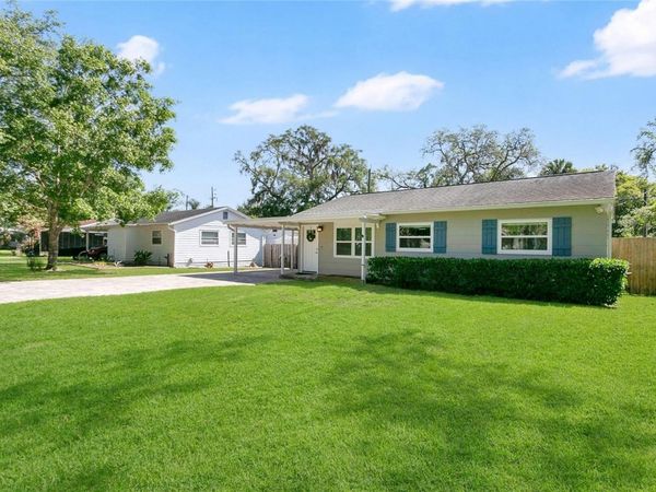 2105 S PALMETTO AVENUE, SANFORD, FL 32771