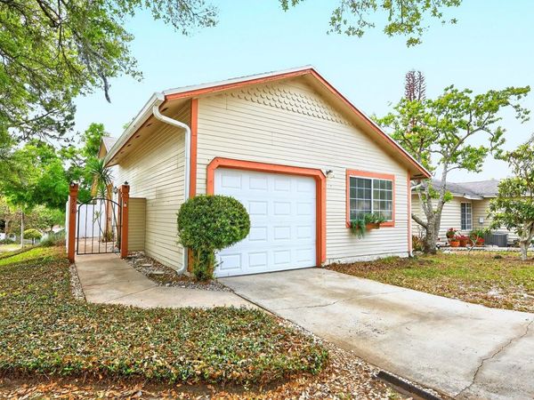 568 ABINGTON COURT , APOPKA, FL 32703