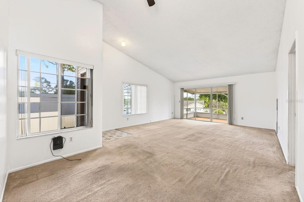 568 Abington Court, Apopka, FL 32703 Photo