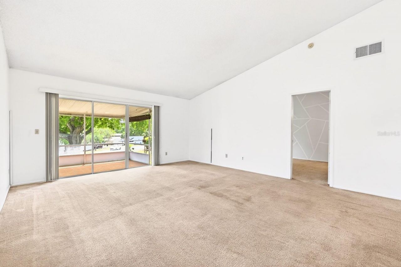 568 Abington Court, Apopka, FL 32703 Photo