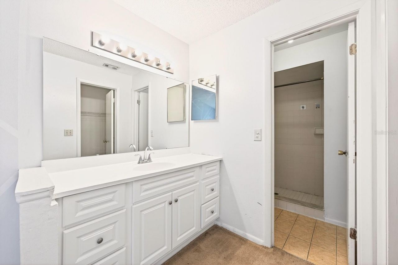 568 Abington Court, Apopka, FL 32703 Photo