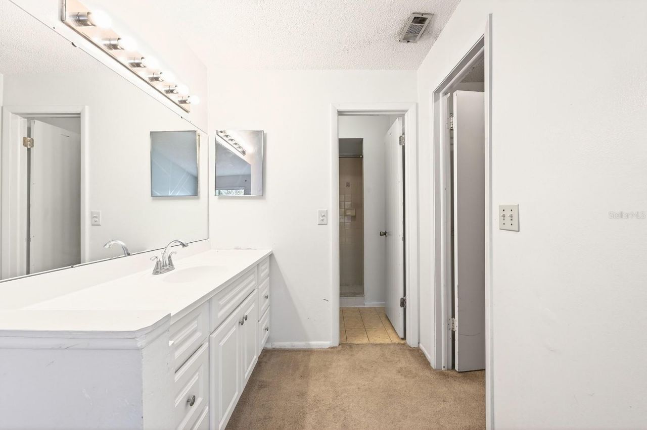 568 Abington Court, Apopka, FL 32703 Photo