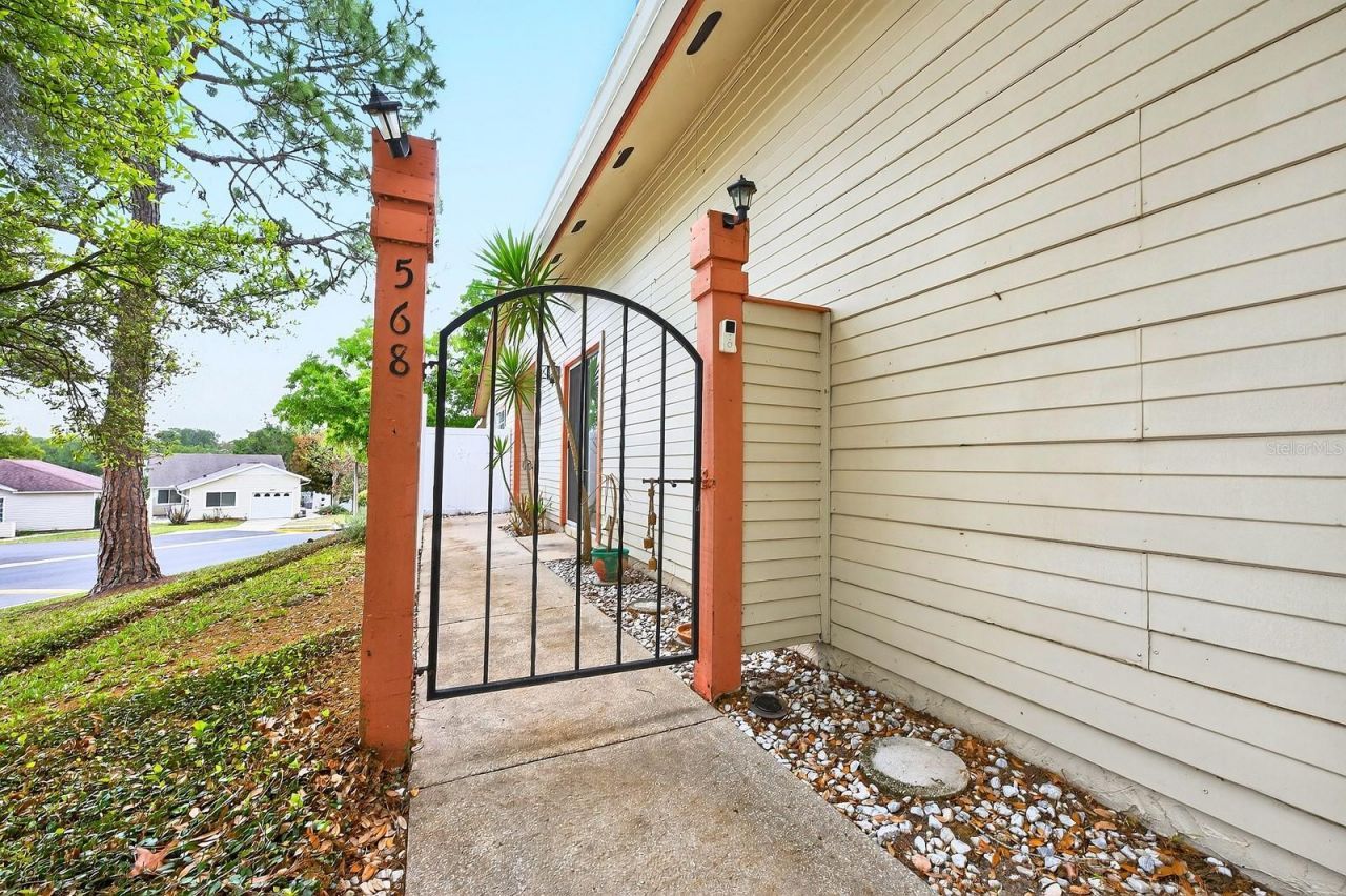 568 Abington Court, Apopka, FL 32703 Photo