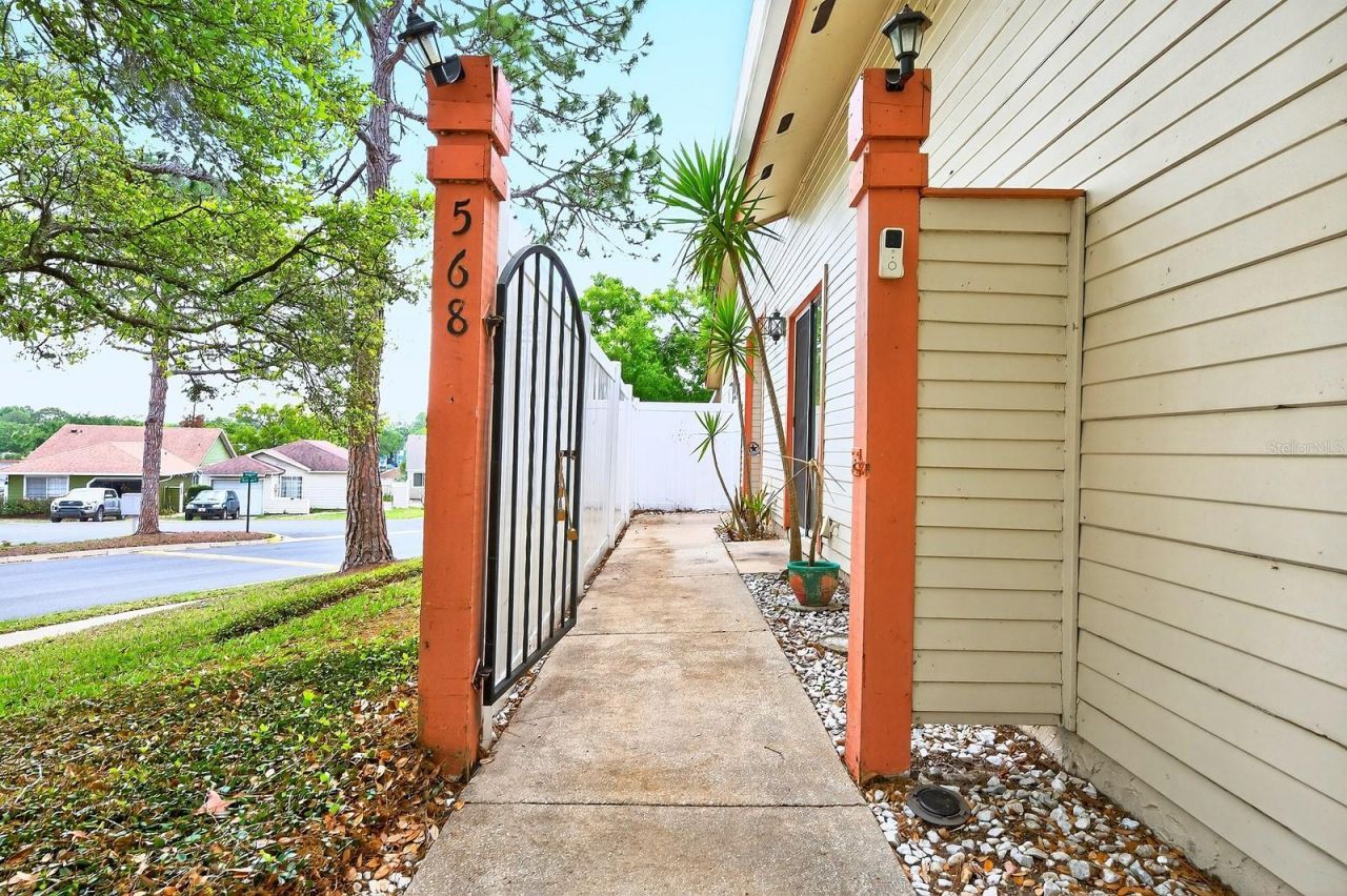 568 Abington Court, Apopka, FL 32703 Photo