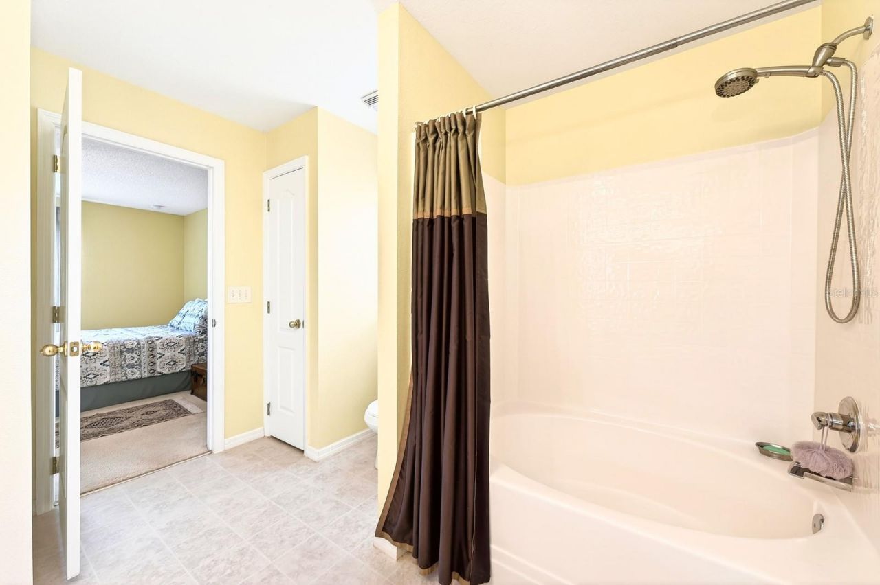 416 Lakeview Road, Kissimmee, FL 34759 Photo