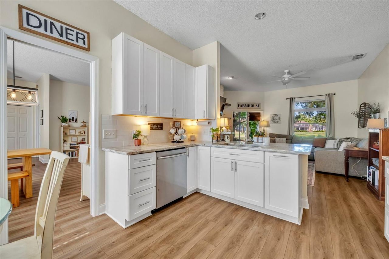 3397 Sterling Lake Circle, Oviedo, FL 32765 Photo