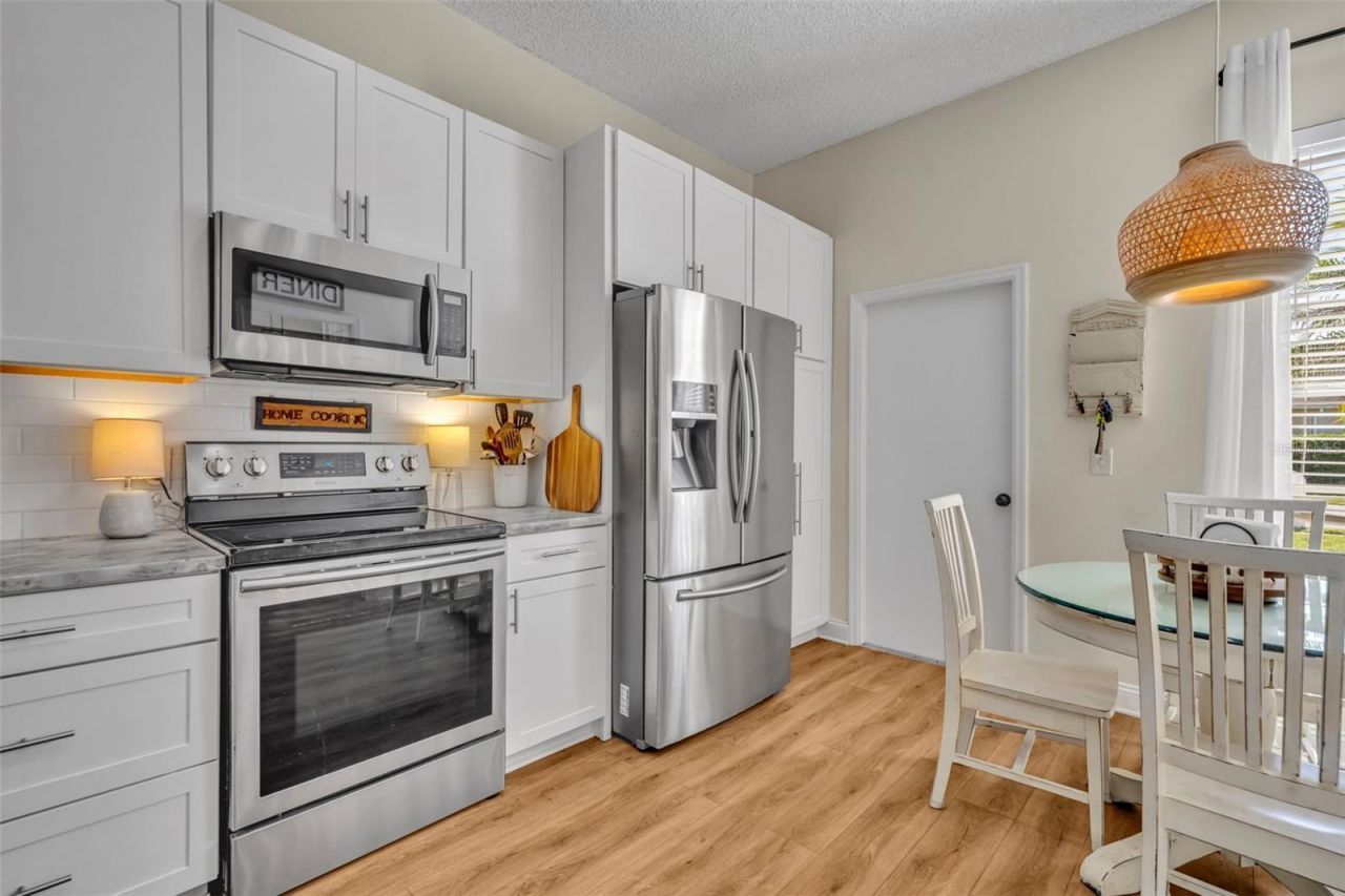 3397 Sterling Lake Circle, Oviedo, FL 32765 Photo