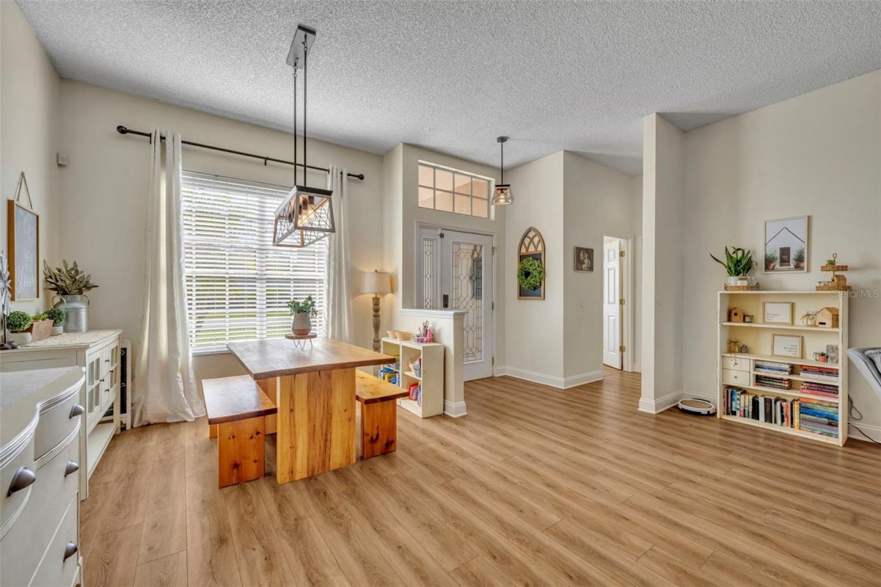 3397 Sterling Lake Circle, Oviedo, FL 32765 Photo