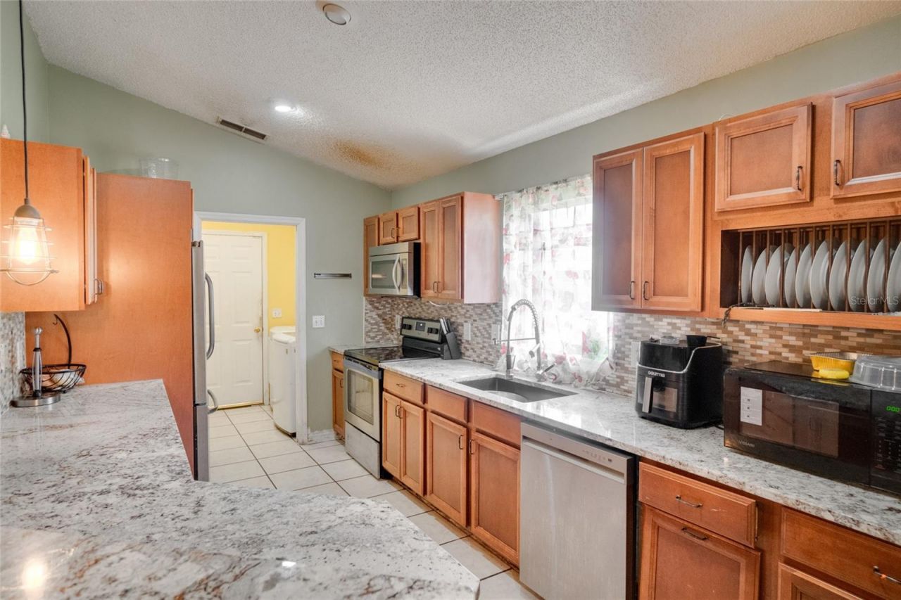 220 Bay Street, Apopka, FL 32712 Photo