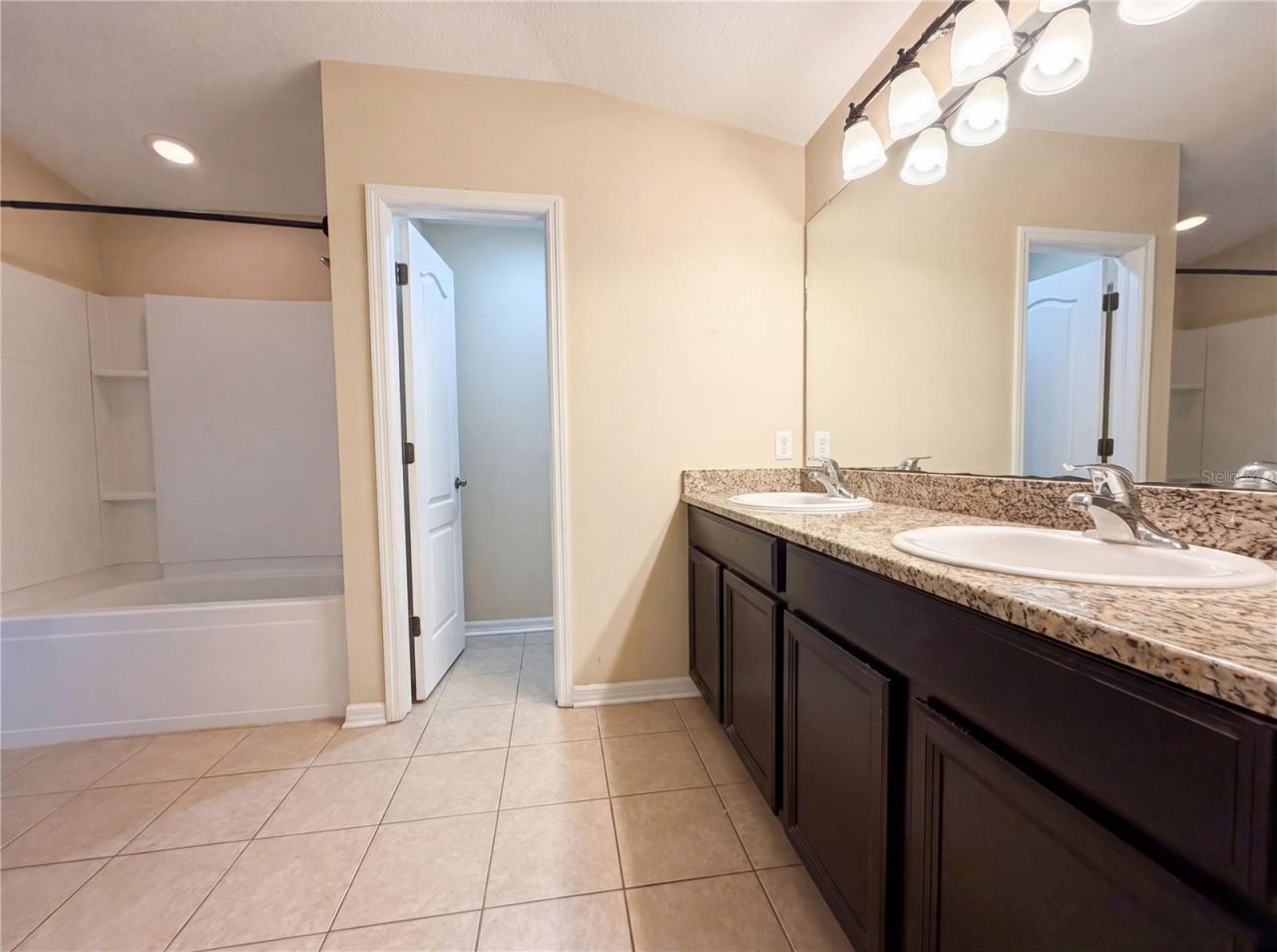 12437 Field Point Way, Spring Hill, FL 34610 Photo