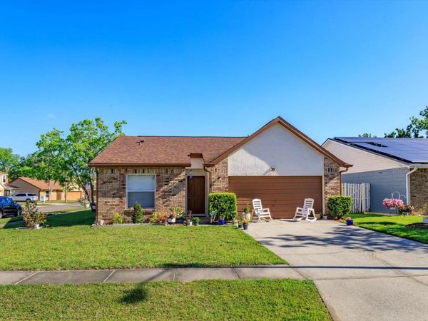 601 OAK MANOR CIRCLE, ORLANDO, FL 32825