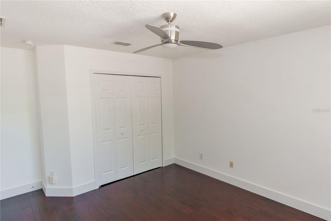 6609 Lake Pembroke Place, Orlando, FL 32829 Photo