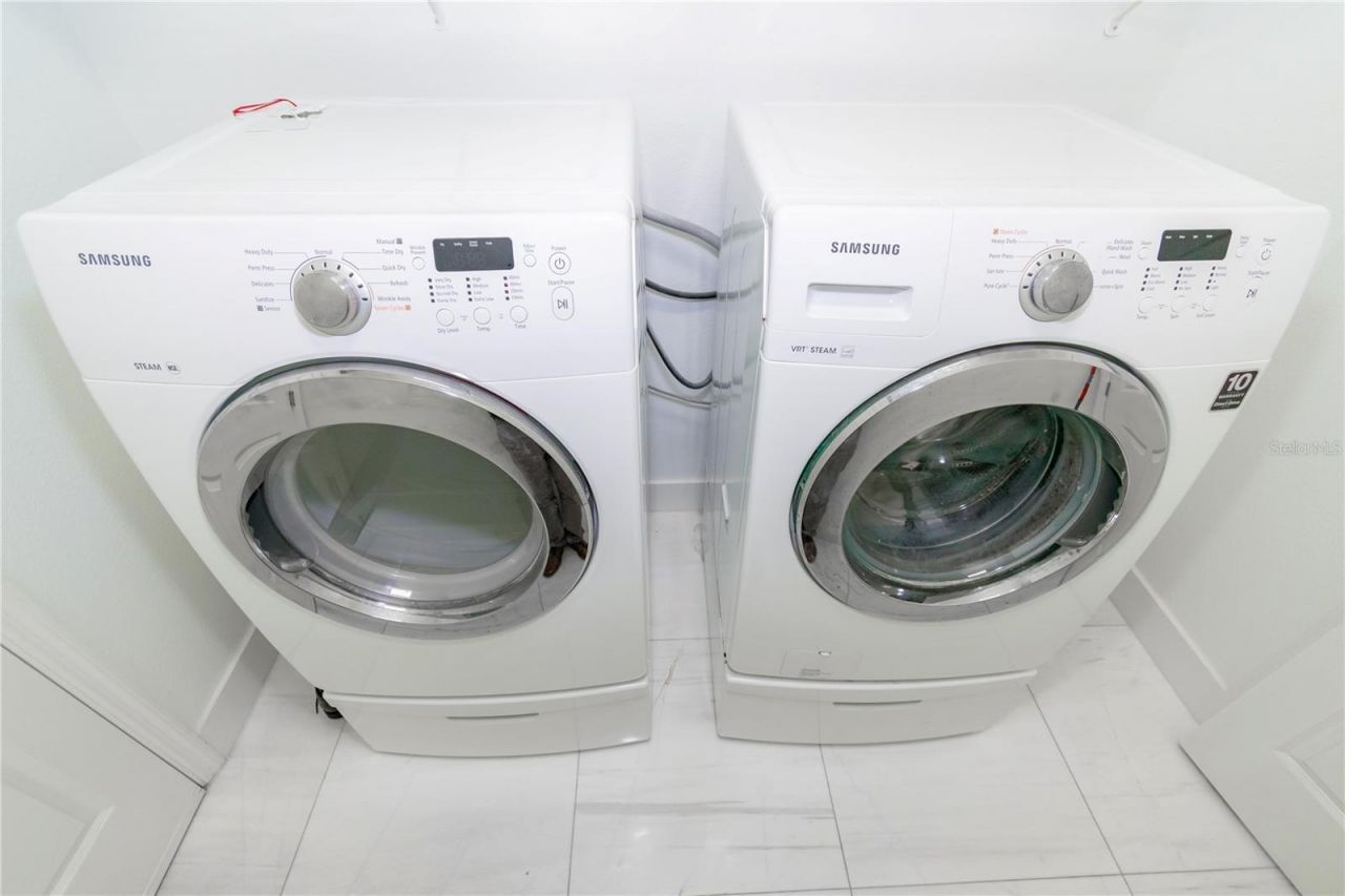 6609 Lake Pembroke Place, Orlando, FL 32829 Photo