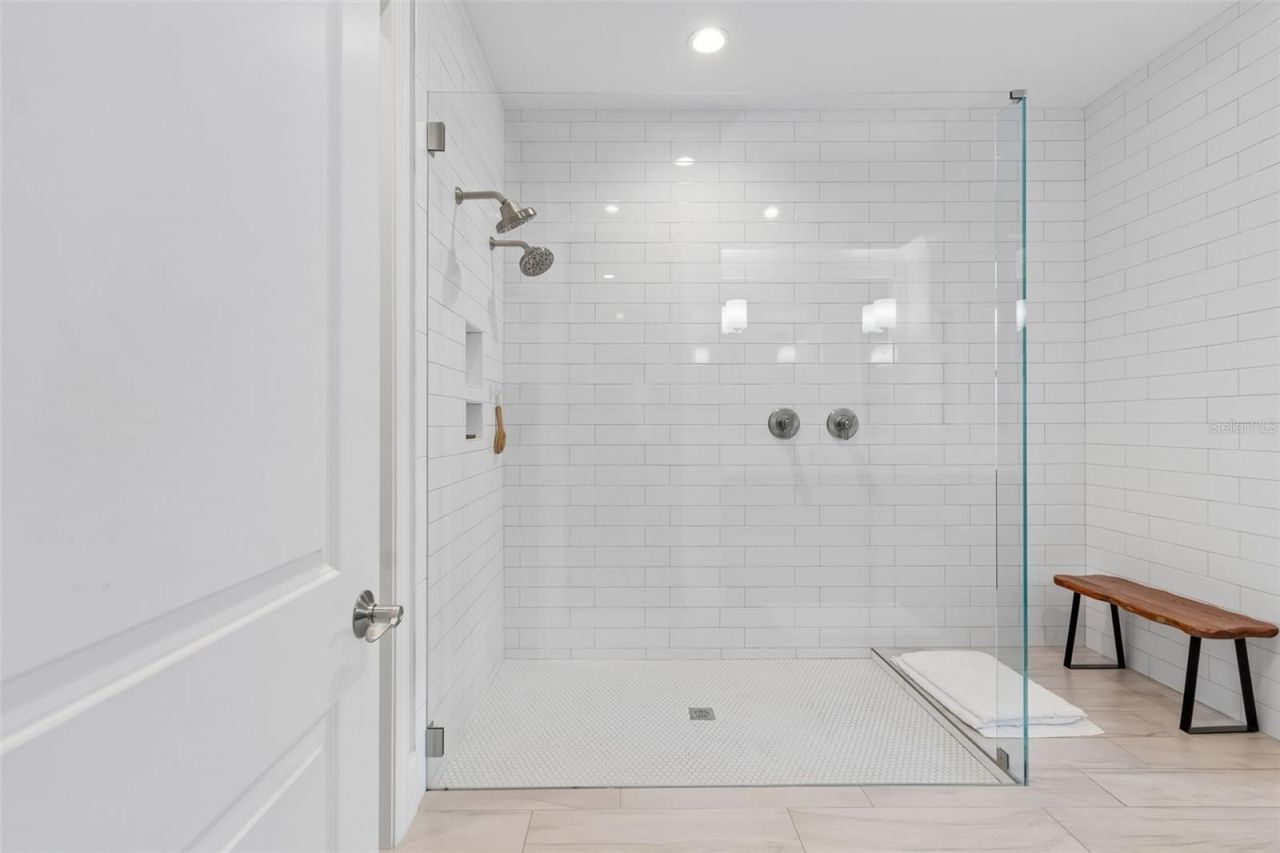 17001 Midas Lane, Lutz, FL 33549 Photo