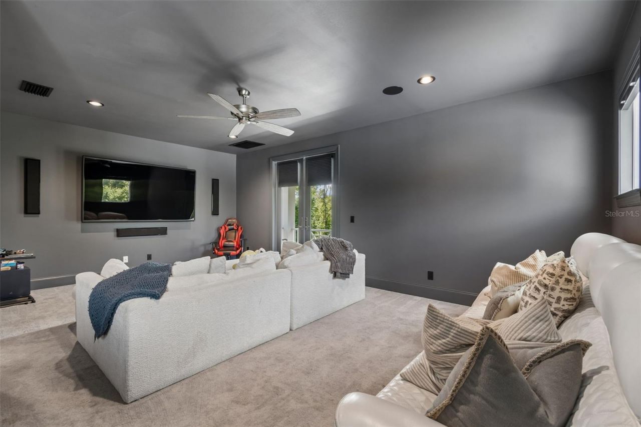 17001 Midas Lane, Lutz, FL 33549 Photo