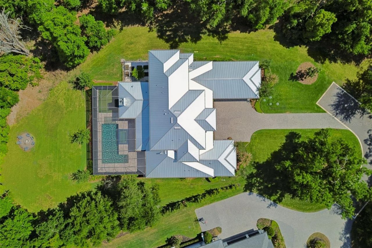 17001 Midas Lane, Lutz, FL 33549 Photo