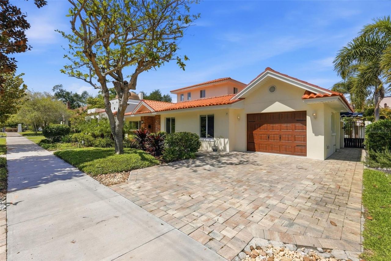 125 23rd Avenue Ne, Saint Petersburg, FL 33704 Photo