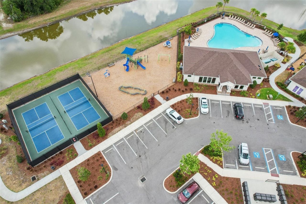 13055 Willow Grove Drive, Riverview, FL 33579 Photo