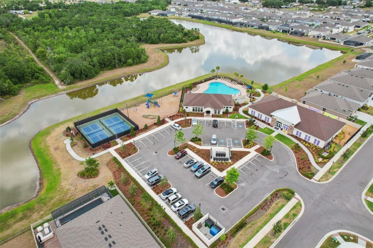 13055 Willow Grove Drive, Riverview, FL 33579 Photo