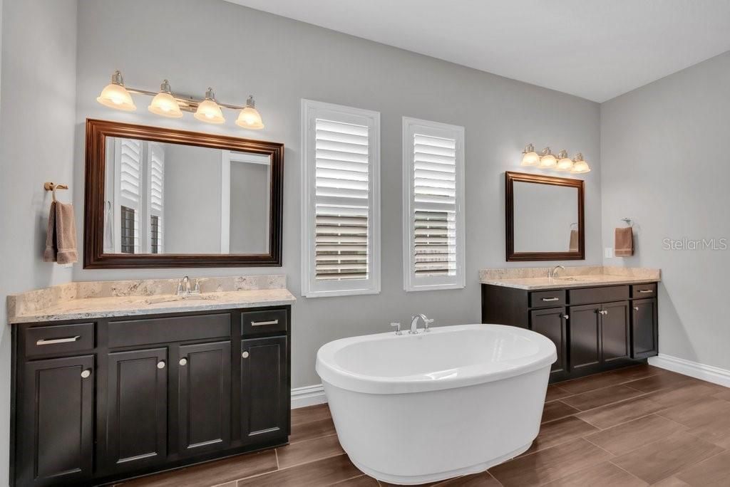 14908 Bassinger Lane, Lithia, FL 33547 Photo