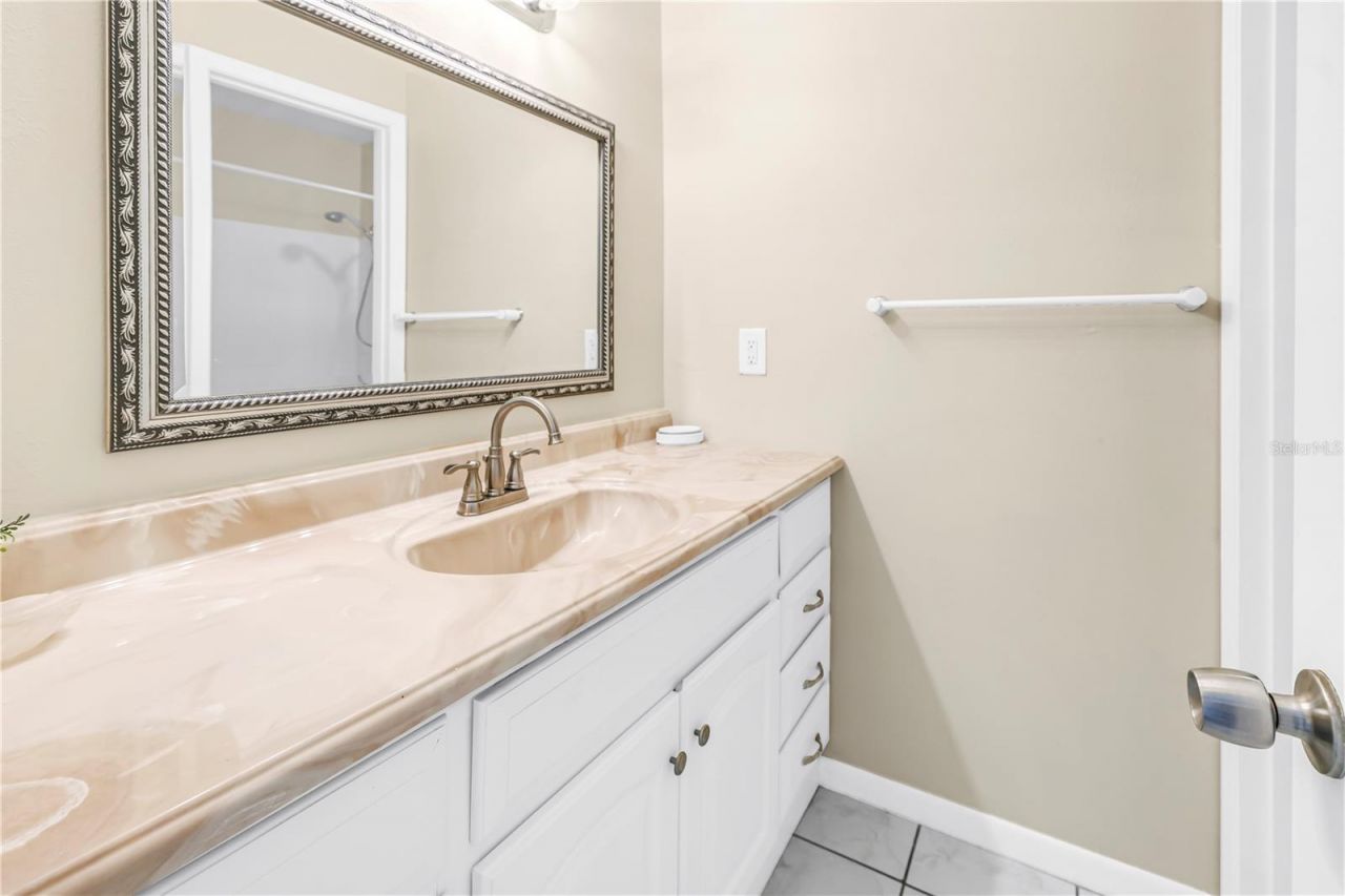 3795 41st Lane S, Unit H, Saint Petersburg, FL 33711 Photo