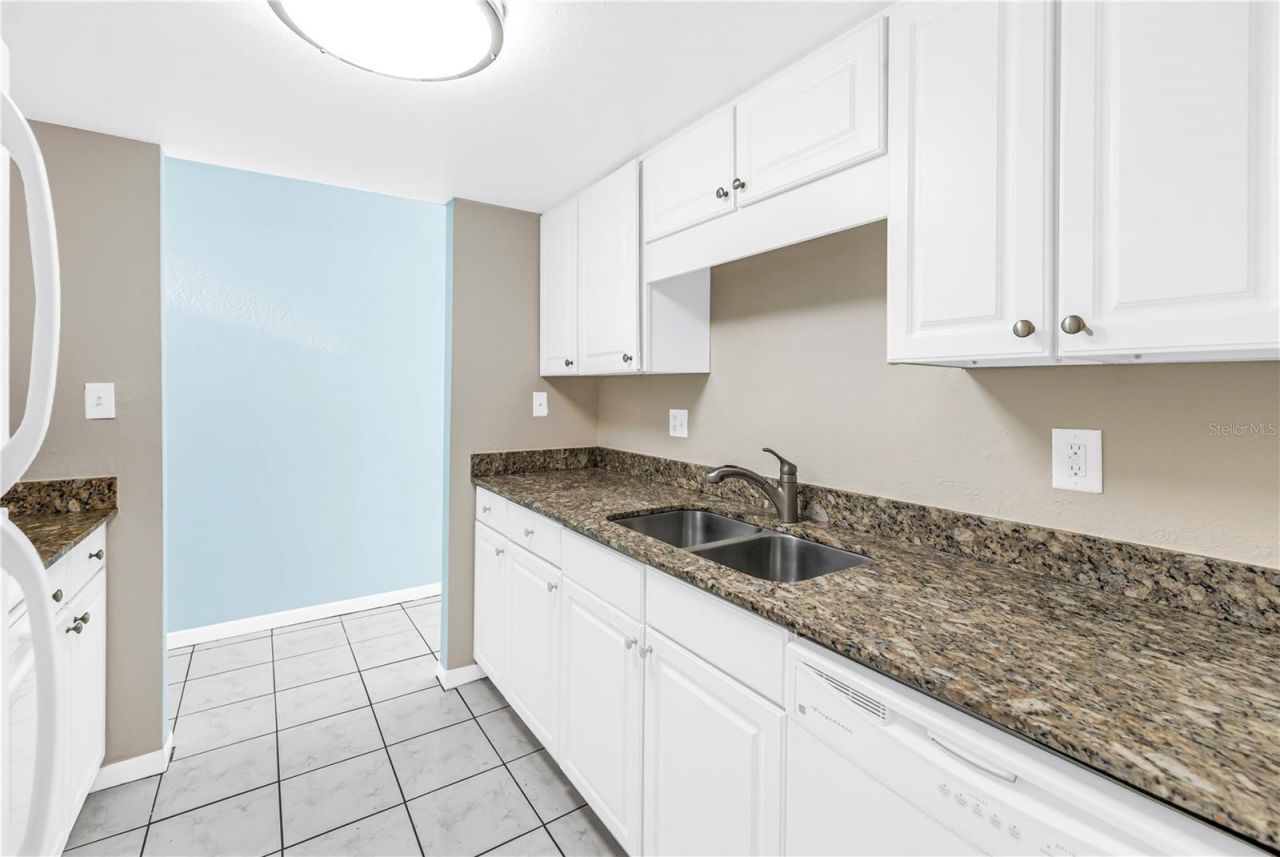 3795 41st Lane S, Unit H, Saint Petersburg, FL 33711 Photo