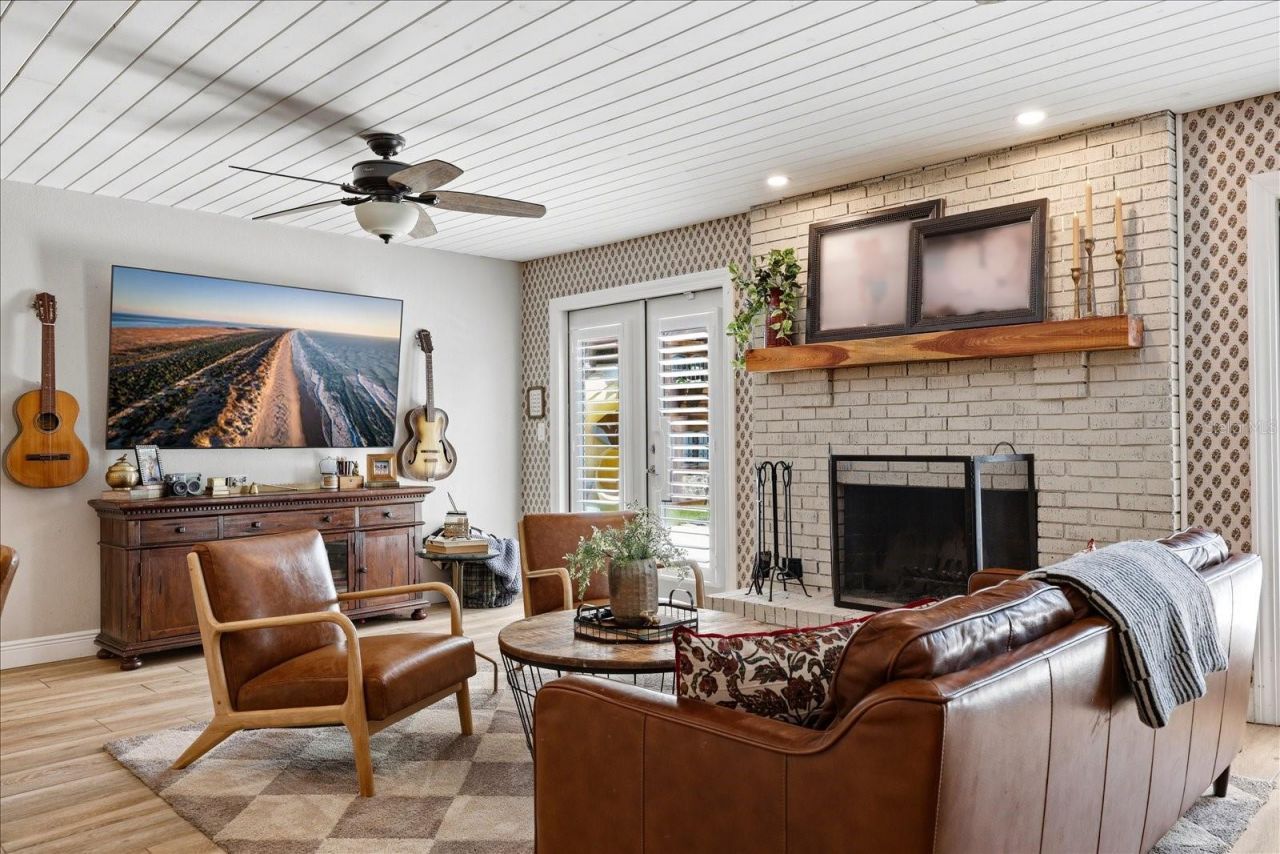 7089 122nd Way, Seminole, FL 33772 Photo