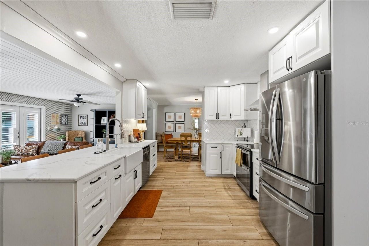 7089 122nd Way, Seminole, FL 33772 Photo