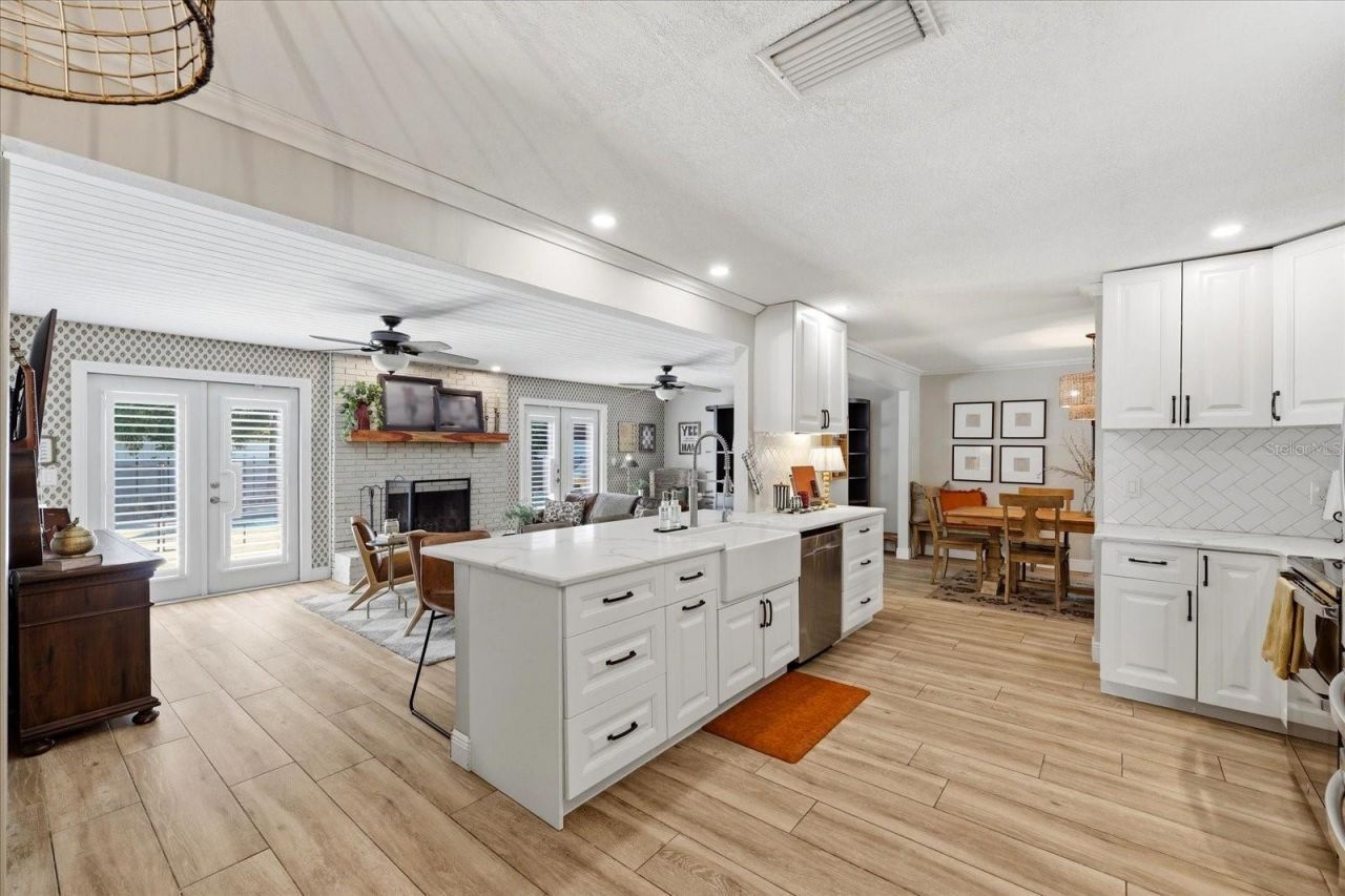 7089 122nd Way, Seminole, FL 33772 Photo