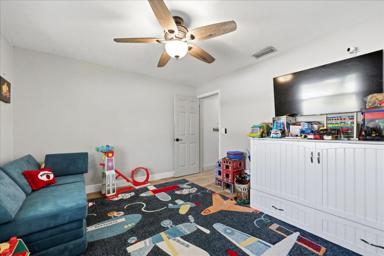 7089 122nd Way, Seminole, FL 33772 Photo