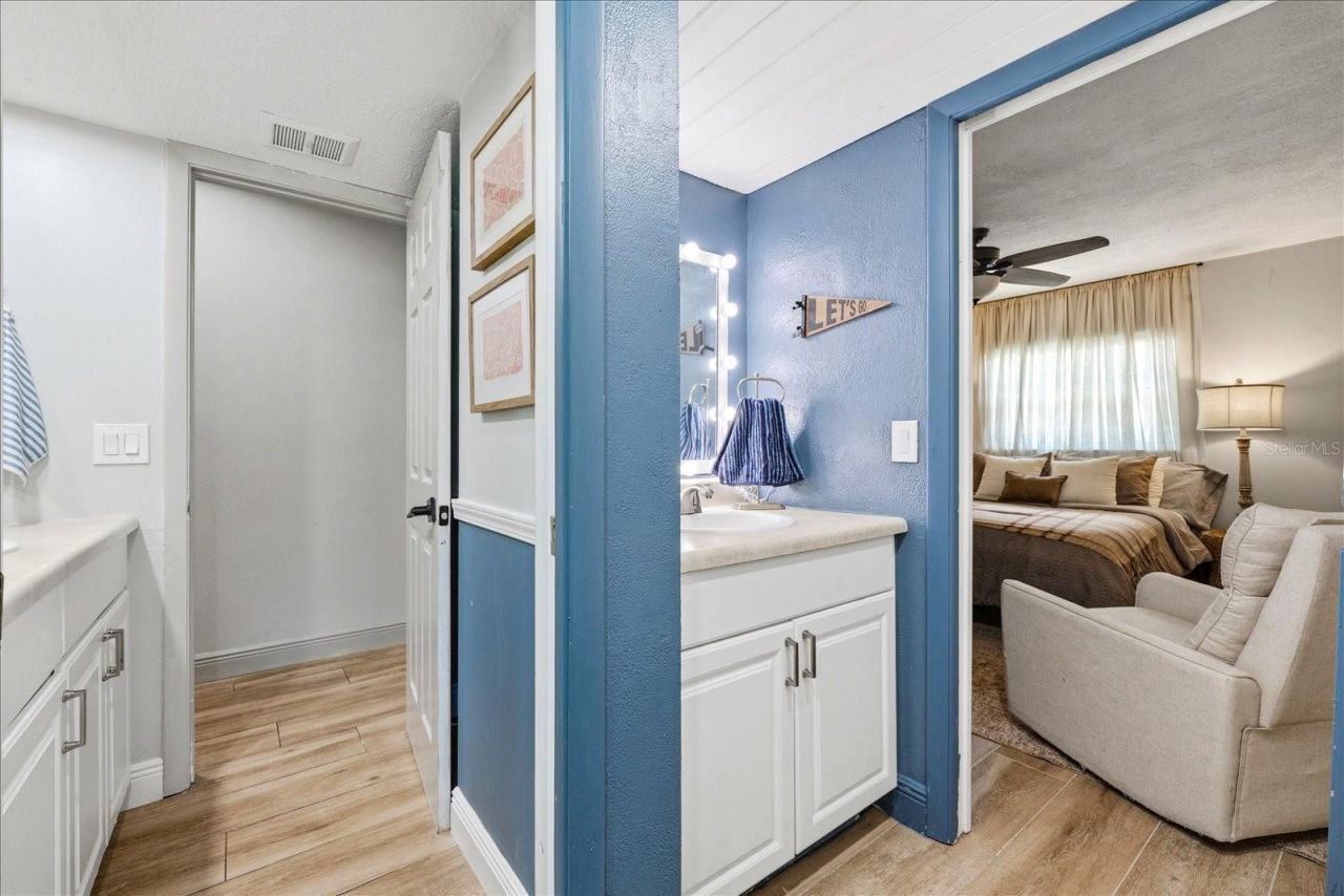 7089 122nd Way, Seminole, FL 33772 Photo