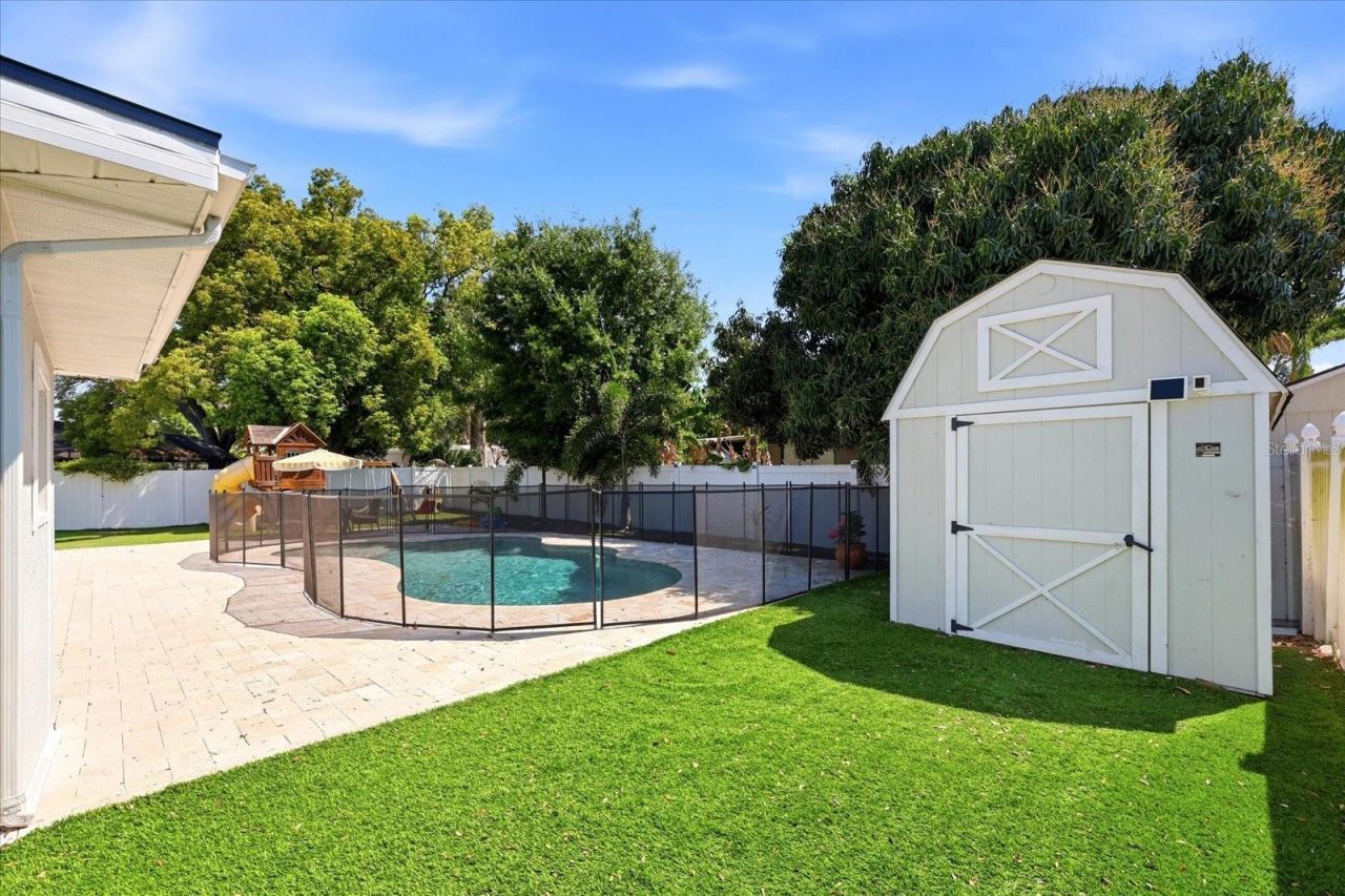 7089 122nd Way, Seminole, FL 33772 Photo