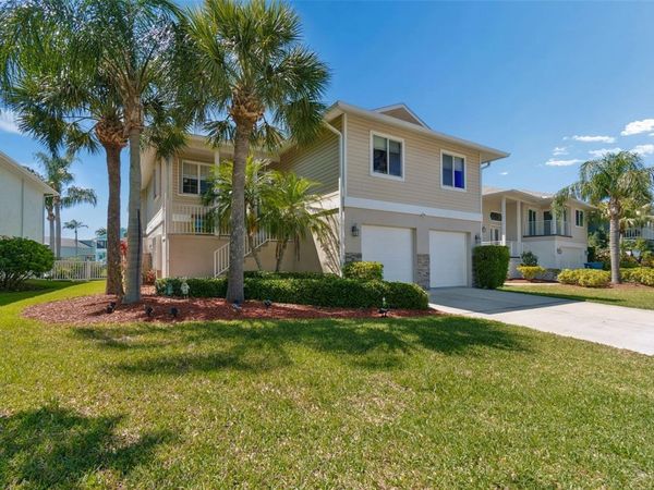 6211 BAYSIDE DRIVE , NEW PORT RICHEY, FL 34652