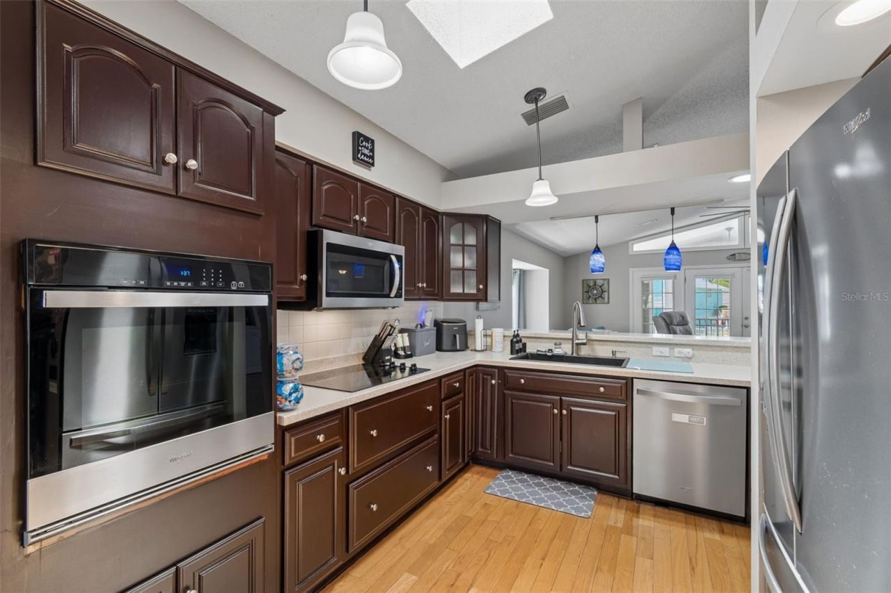 6211 Bayside Drive, New Port Richey, FL 34652 Photo