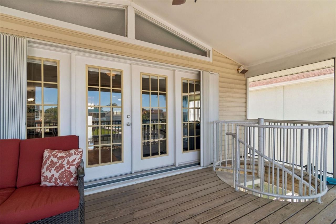 6211 Bayside Drive, New Port Richey, FL 34652 Photo