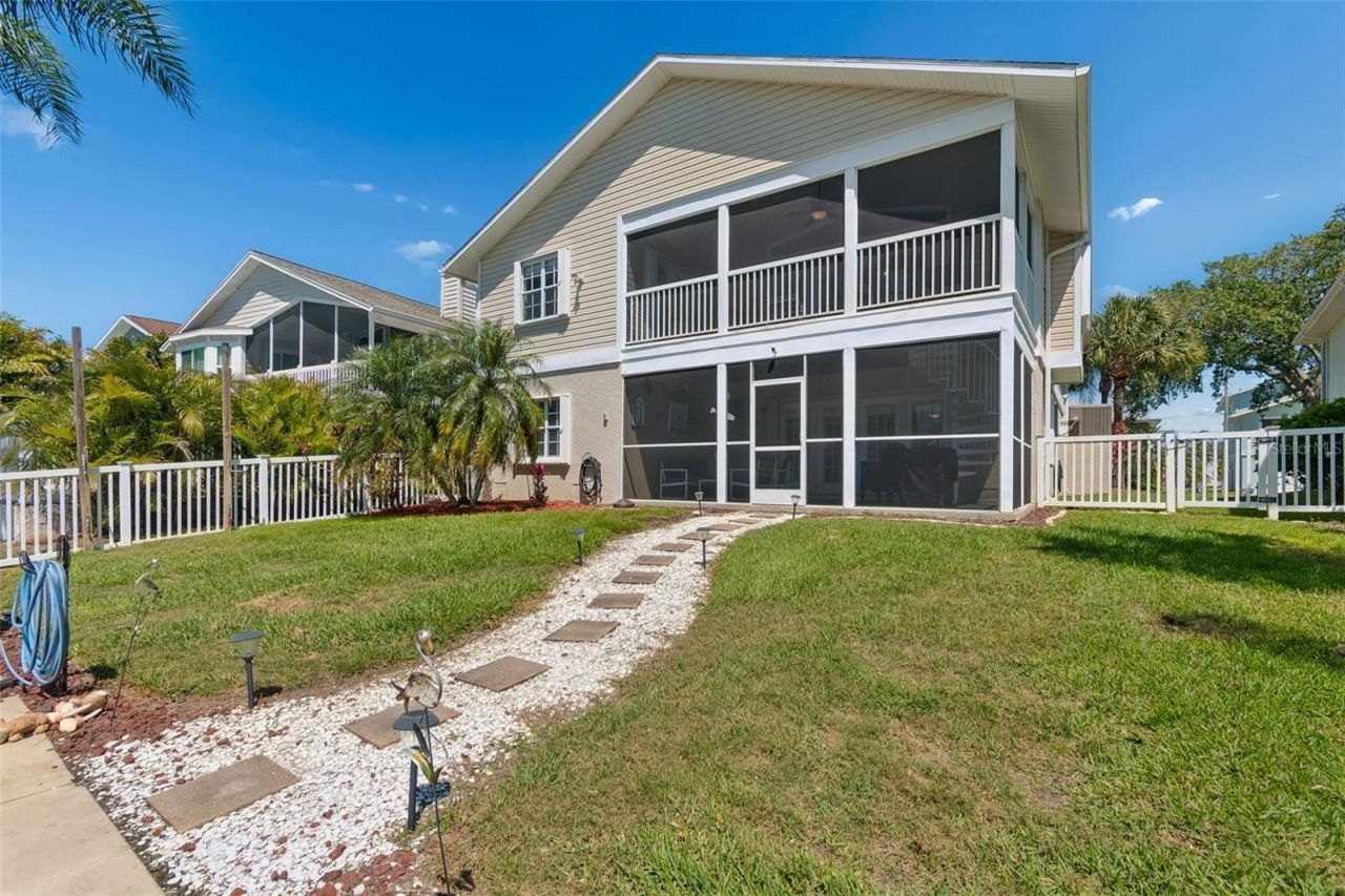 6211 Bayside Drive, New Port Richey, FL 34652 Photo