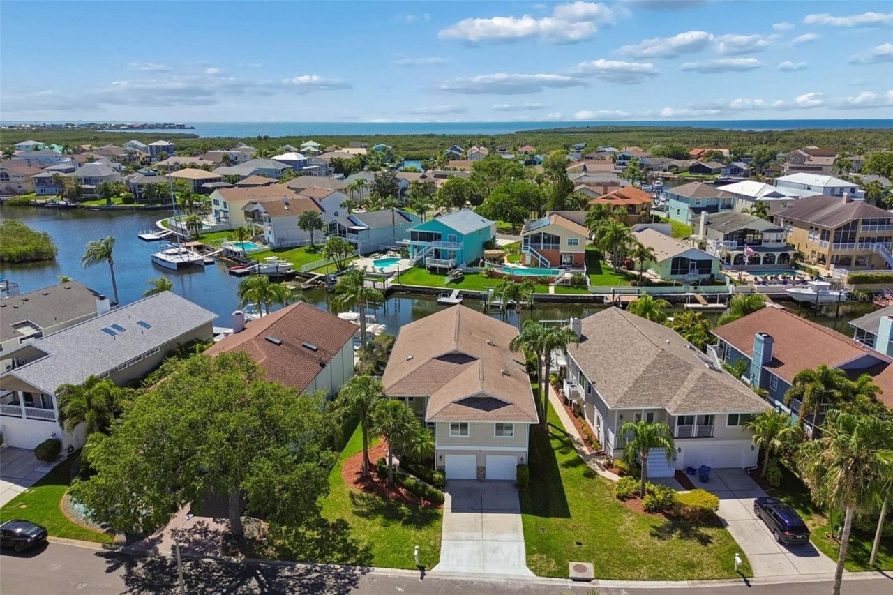 6211 Bayside Drive, New Port Richey, FL 34652 Photo