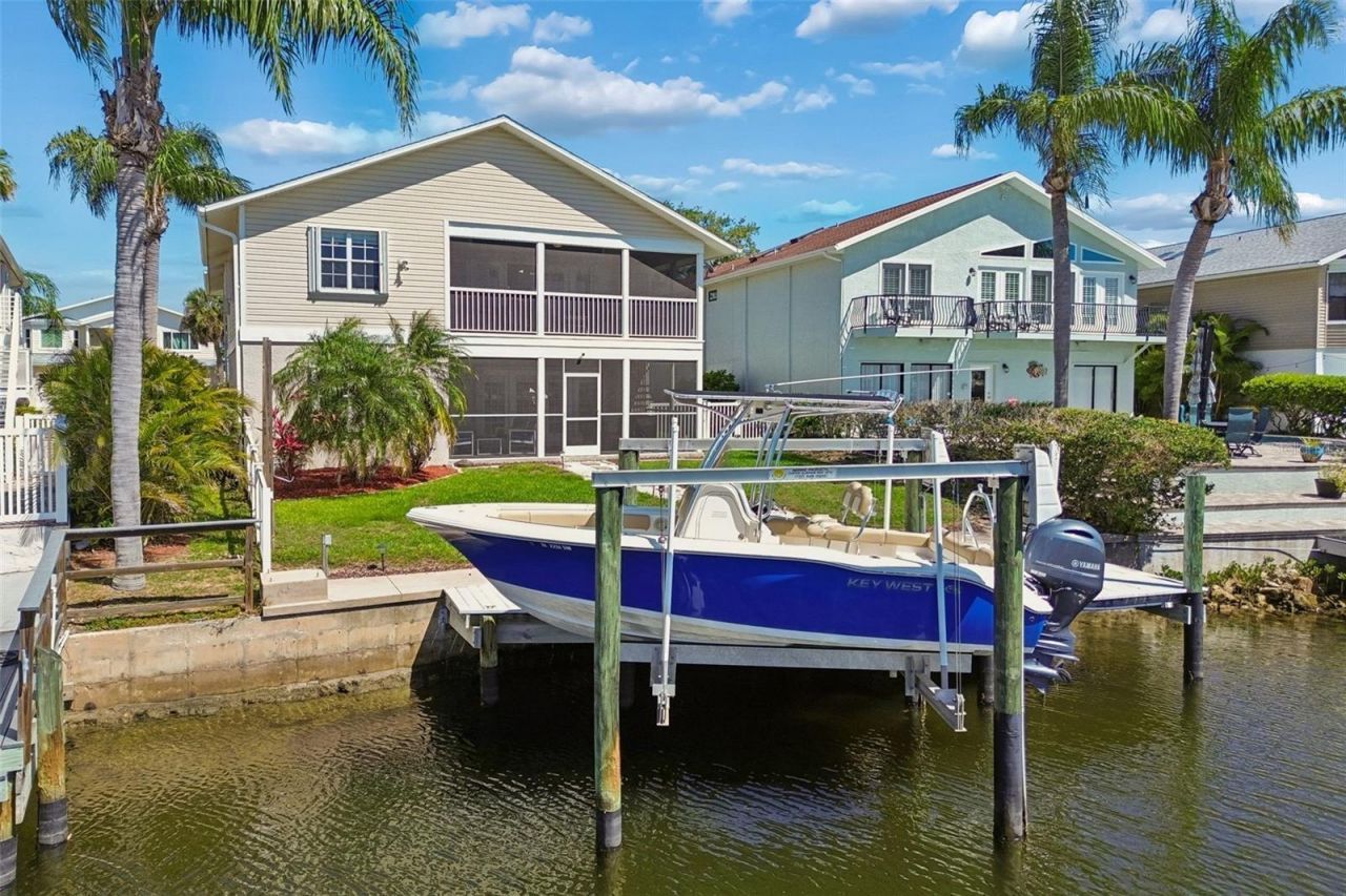 6211 Bayside Drive, New Port Richey, FL 34652 Photo