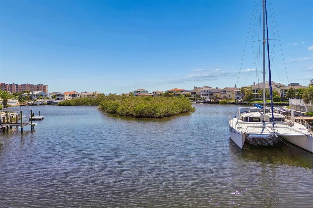 6211 Bayside Drive, New Port Richey, FL 34652 Photo